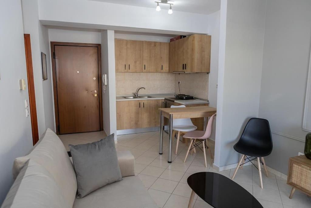Luxury Apartment In The Center Of Xanthi Exterior foto